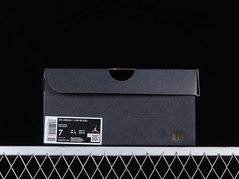 All categories Air Jordan Jordan series basketball shoes Air Jordan 1 Mid Air Jordan 1 Mid "University Blue" AJ1 Joe 1 gray North Carolina color China basketball shoes DX9276-100